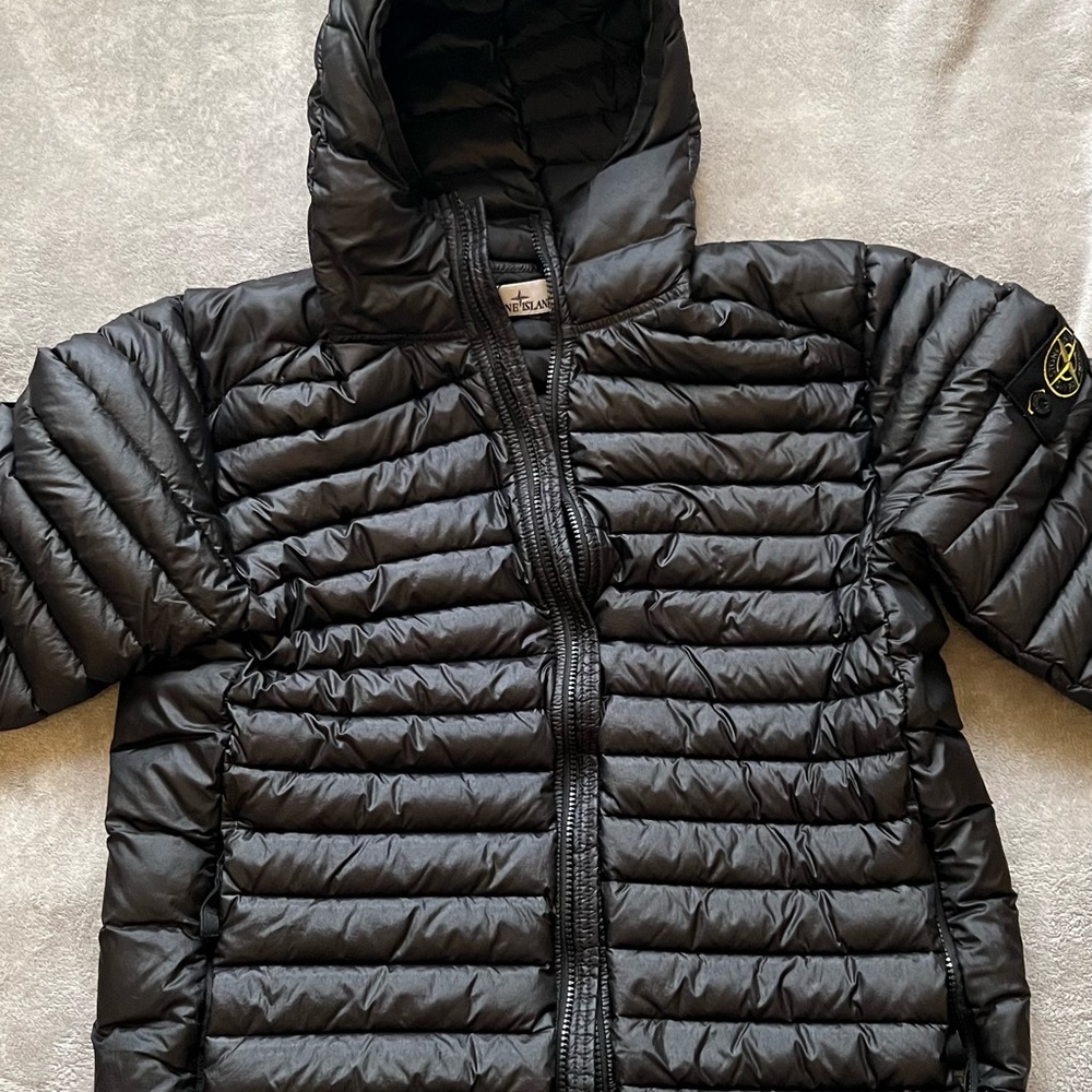 Stone Island-Black Nylon-TC Loom Woven Down Jacket Size MED